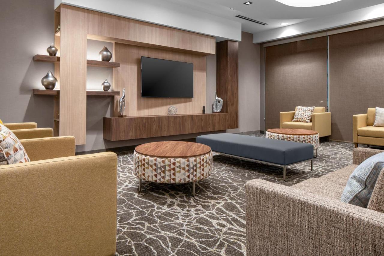 Springhill Suites By Marriott Charlotte Huntersville Bagian luar foto